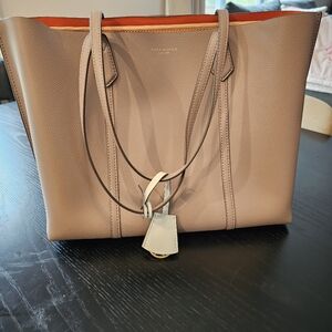 Tory Burch Perry tote bag